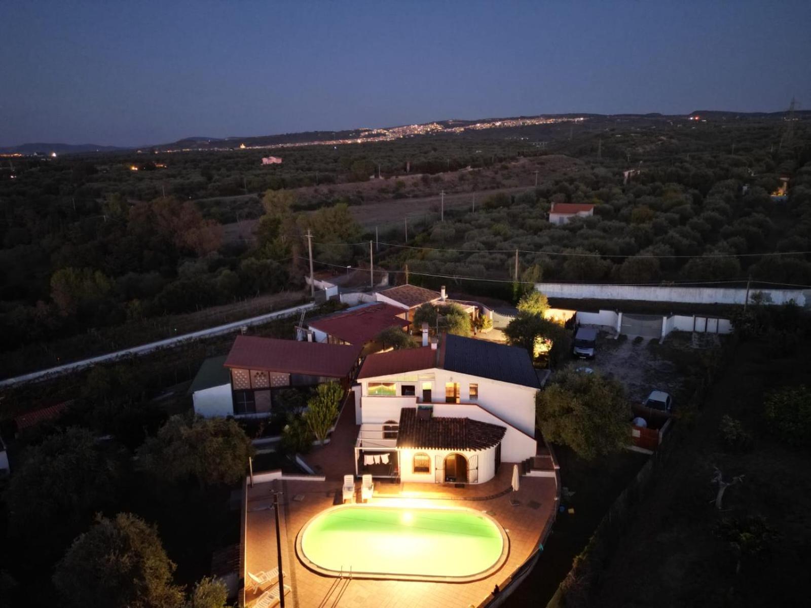 Villa Maddalena Guest House Sorso Exteriör bild